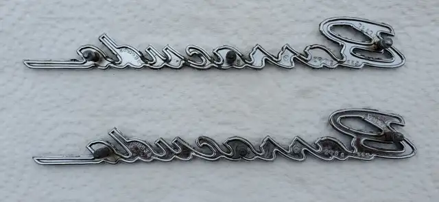 1968 Barracuda Orginal Set Front Fender Emblems Sell for $100 - Photo 5