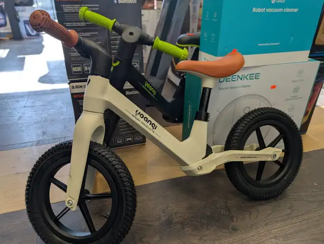 12' Balance Bike for Kids, Lightweight Kids Bike