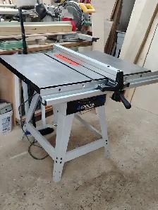 Banc de scie Delta Industriel