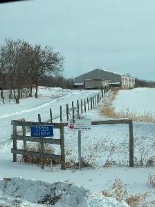 Shop For Rent- Available Immediately - Photo 2
