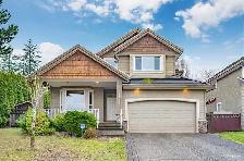 Long-term rental of a house in the heart of South Surrey