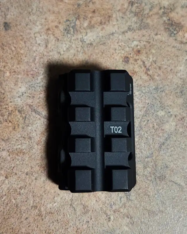 UTG Super Slim 3 Slots Picatinny Riser Mount - 0.5' Height - Photo 4