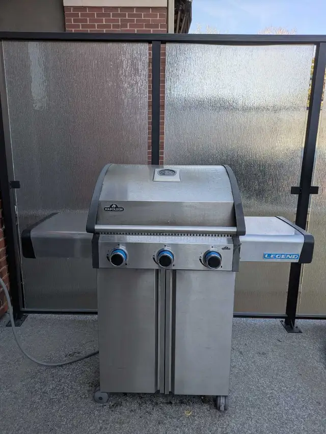 Napoleon Legend Natural Gas Bbq