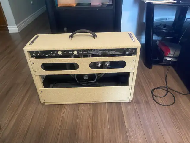 Fender Super Sonic - Photo 7