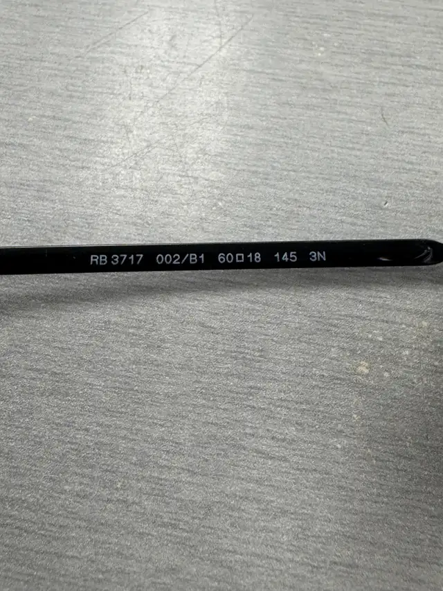 Ray-Ban RB 3717 Sunglasses - Photo 3
