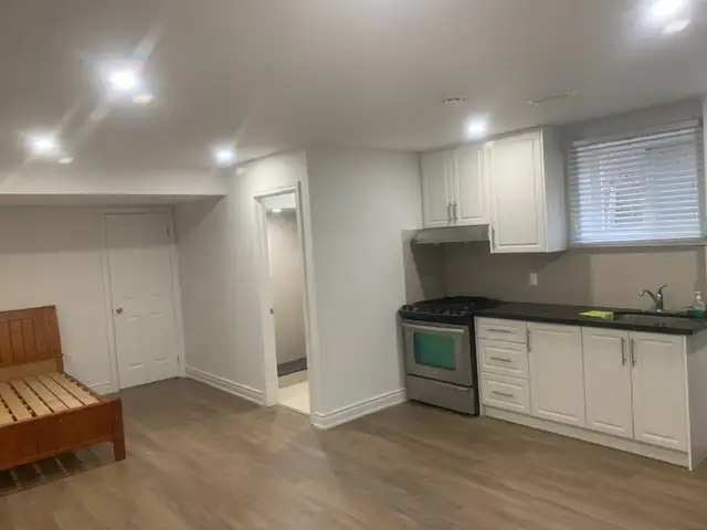 Bachelor apartment for rent, Bayview/Major Mackenzie - Photo 3