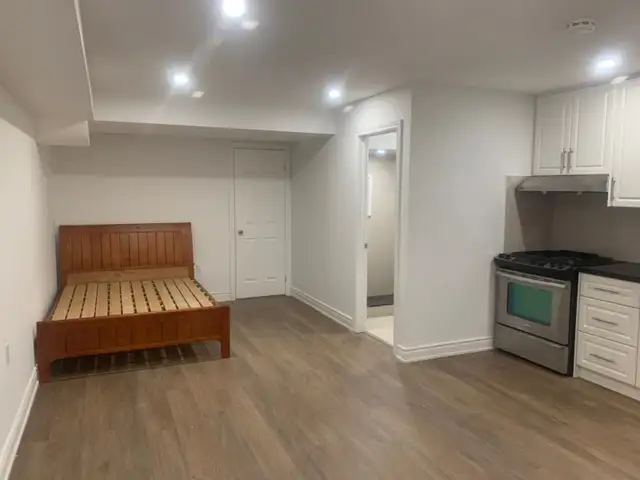 Bachelor apartment for rent, Bayview/Major Mackenzie - Photo 5