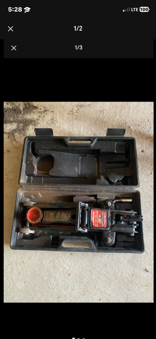 Car Jack (Hydraulic Trolley) 2 1/4 Ton