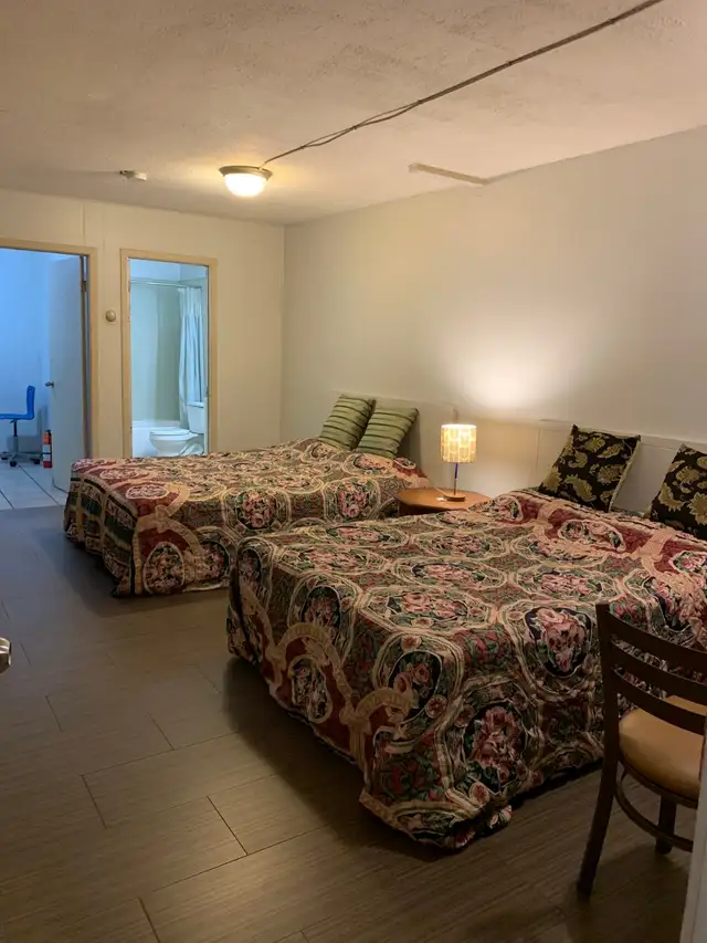 NO FIRST NO LAST (ALL UTILITIES INCLUDED) - Photo 2