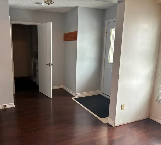 3 Bed 3 Bath House for Rent | Kennedy and Sandalwood - Photo 5