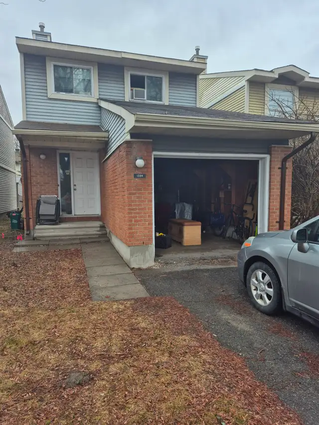 SINGLE FAMILY,2 STORY,3 ROOMS HOME, BASELINE/FISHER, MAY 1, 2026