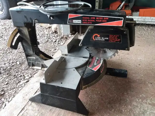 radial saw