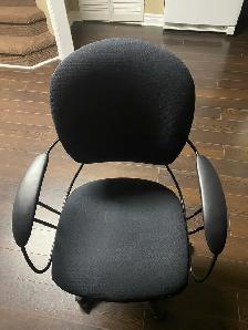 Office Chair (Black)