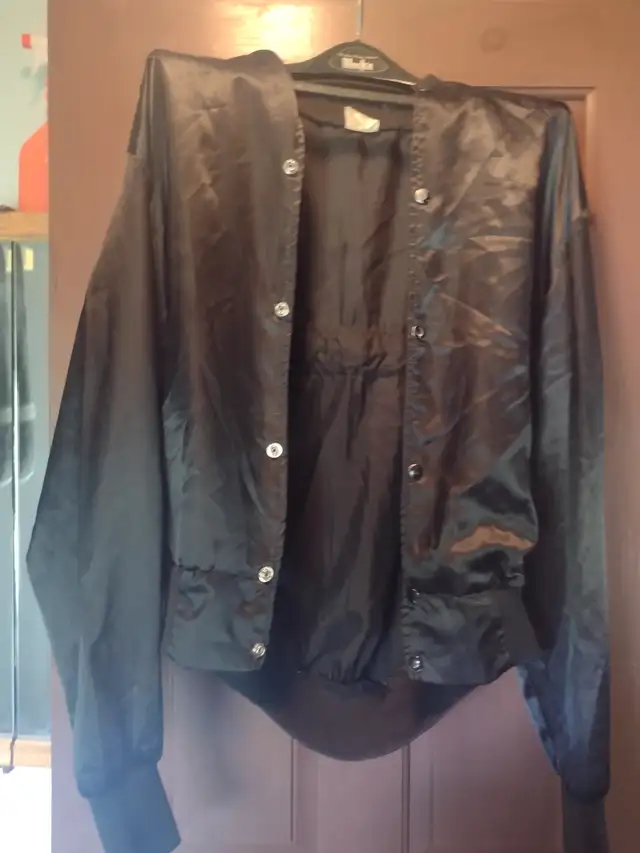 Ladies Corvette jacket spring or fall size XL - Photo 2