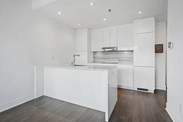 Condo moderne  4 ½ unité de coin à côté du REM de Bois-Franc - Photo 5