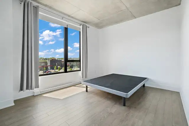 Condo moderne  4 ½ unité de coin à côté du REM de Bois-Franc - Photo 7