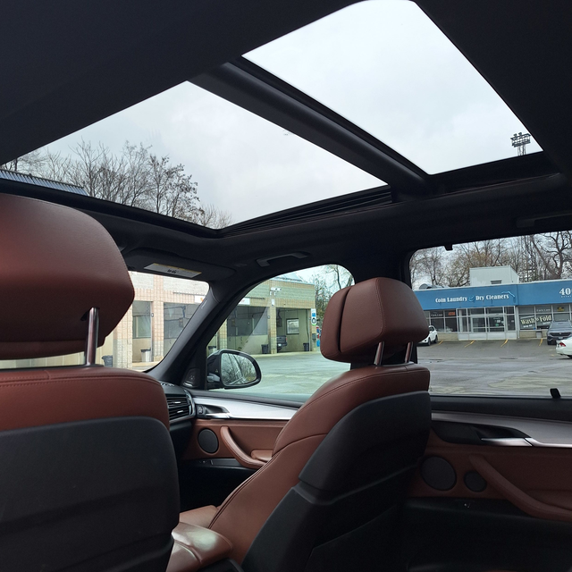 2017 BMW X5 xDrive35i, M Package, No Accidents - Photo 14