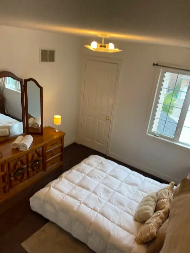 Beautiful Room For Rent In Milton For Female - Photo 3