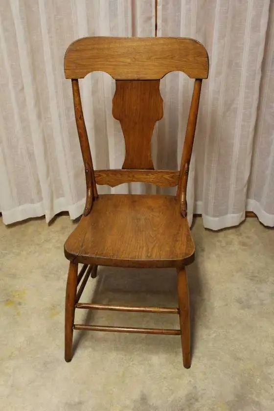 Chaises antique 2 Pressback 2 Windsor(1920-1930) 25$ch livré si. - Photo 4