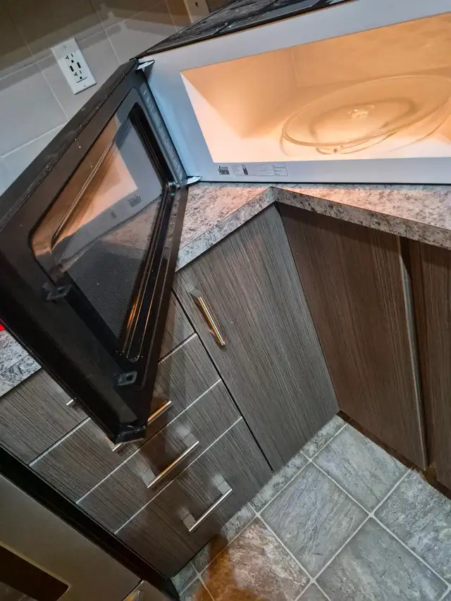 Hood range fan microwave for sale - Photo 5