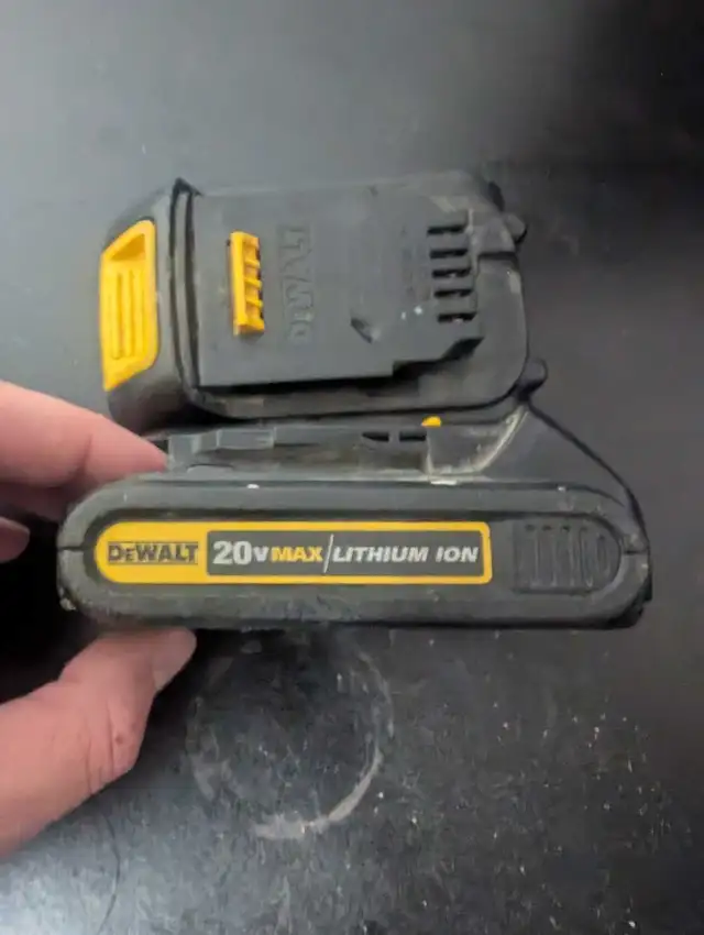pair of 20v DeWalt batteries