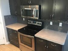 3 Bedroom Townhouse for Rent in Sylvan Lake w/ Garage! - Photo 3