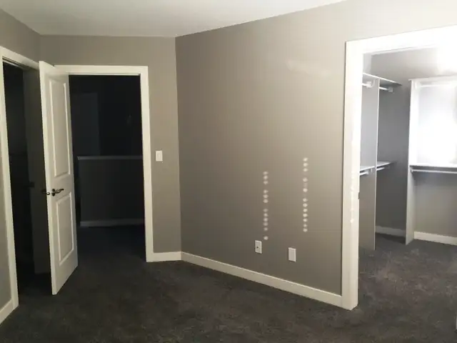 3 Bedroom Townhouse for Rent in Sylvan Lake w/ Garage! - Photo 12