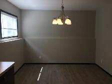 Gorgeous Basement Suite in Vanier East! 2 bed, 1 bath - Photo 4