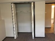 Gorgeous Basement Suite in Vanier East! 2 bed, 1 bath - Photo 9
