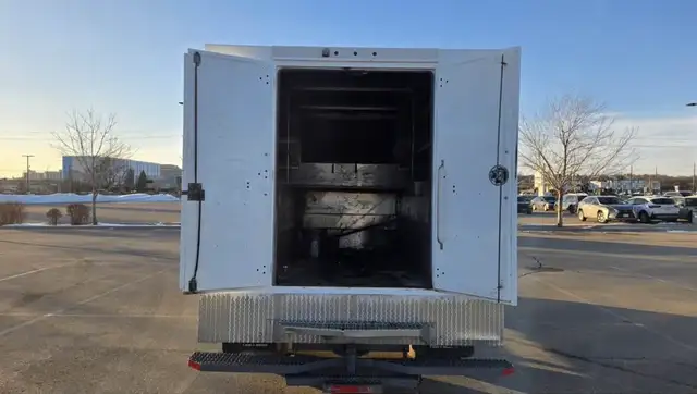 2016 Ford Super Duty F-350 DRW - Photo 5