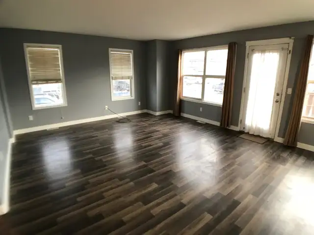 291A Plamondon Dr - Photo 3