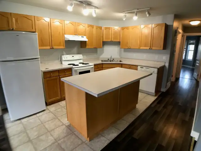 291A Plamondon Dr - Photo 4