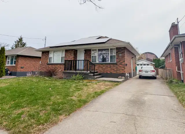 38 Chalmers St, St. Catharines - 1 Bedroom Lower Unit