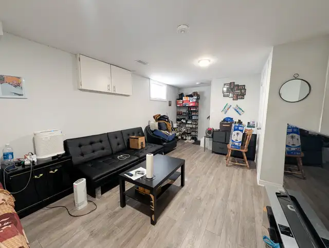 38 Chalmers St, St. Catharines - 1 Bedroom Lower Unit - Photo 4