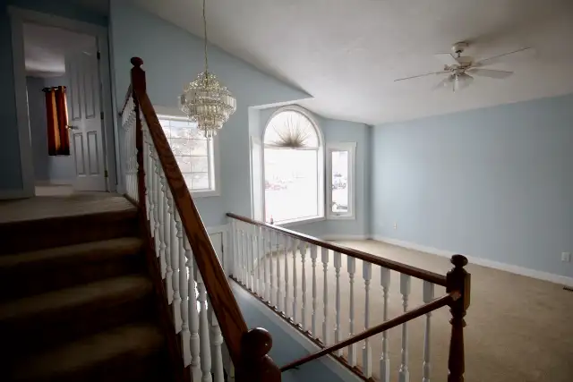 Kiniski Gardens 3 Bed 2 Bath Dbl Garage Home For Rent Edmonton - Photo 2