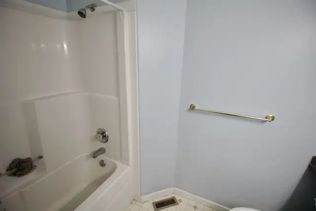 Kiniski Gardens 3 Bed 2 Bath Dbl Garage Home For Rent Edmonton - Photo 19