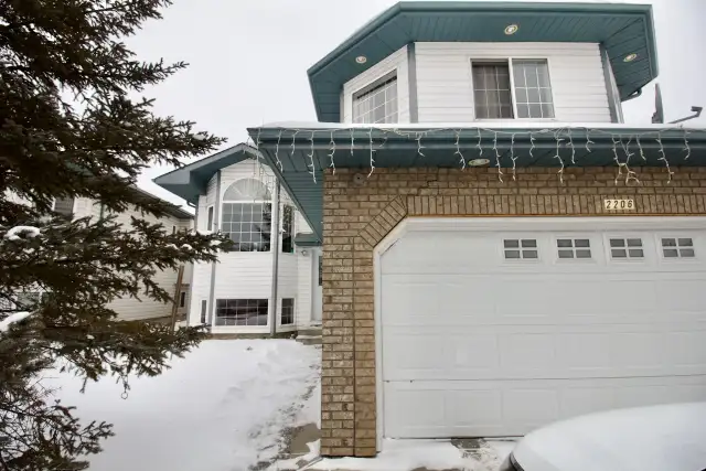 Kiniski Gardens 3 Bed 2 Bath Dbl Garage Home For Rent Edmonton - Photo 20
