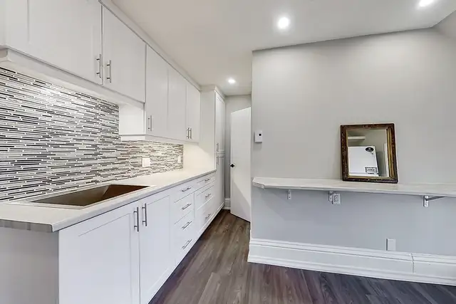 Charming 2-Bedroom Apartment for Rent – 21 Eardley, Aylmer - Photo 10