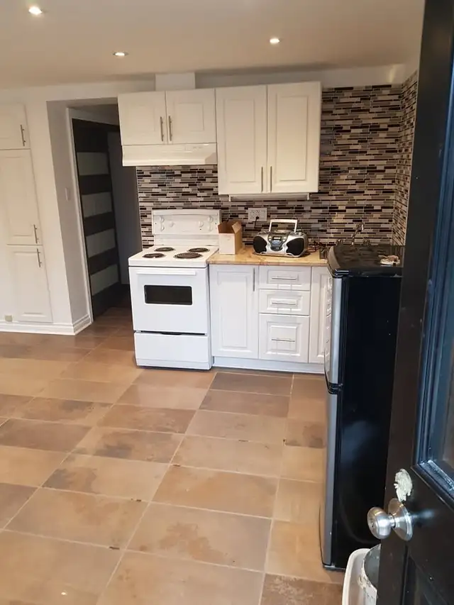 NDG Beautiful large heating 3 1/2 - Photo 5