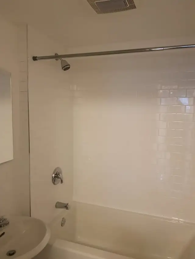 NDG Beautiful large heating 3 1/2 - Photo 6