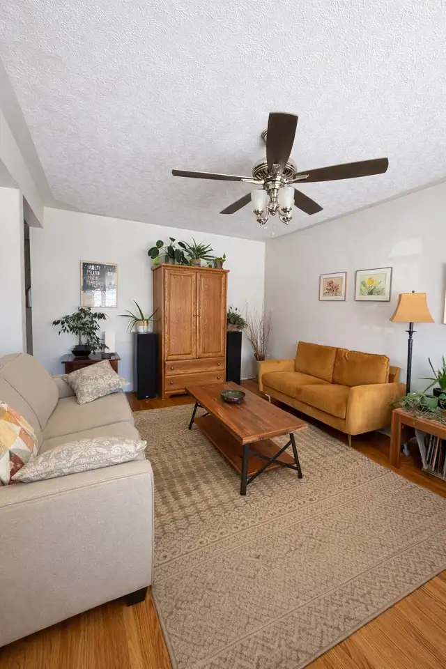 All-Inclusive 3 Bedroom w/ Internet, Yard & Parking – North End - Photo 4