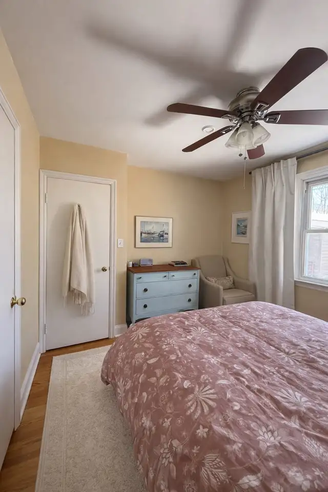 All-Inclusive 3 Bedroom w/ Internet, Yard & Parking – North End - Photo 12