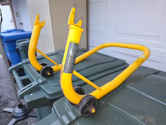 Active Products Rear Motorcycle Racing Stand For Spools Yellow - Photo 3