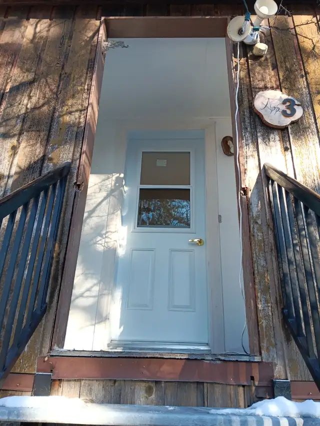 Charming 2-bd Apt - Top Floor - 6 Appliances Incl - Photo 3