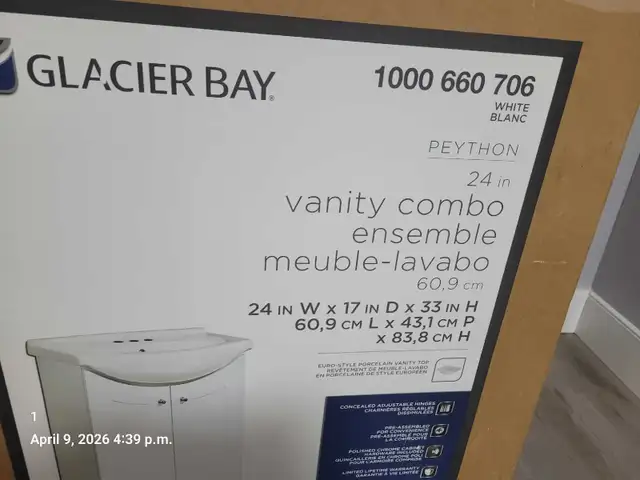 bathroom vanity and sink - Photo 4