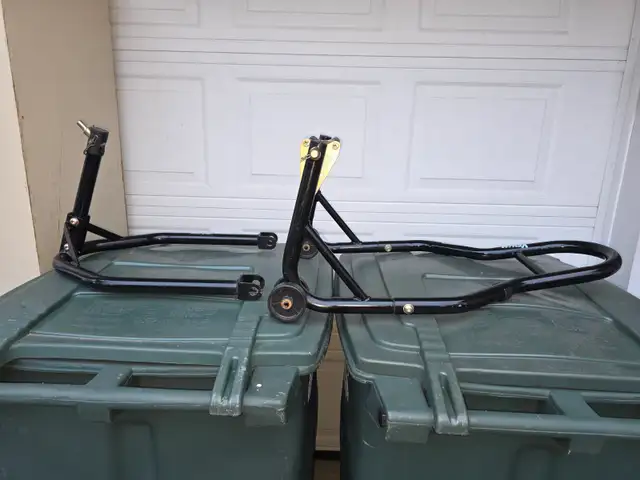 Venom Front Motorcycle Racing Stand W Under The Forks Attachment - Photo 4