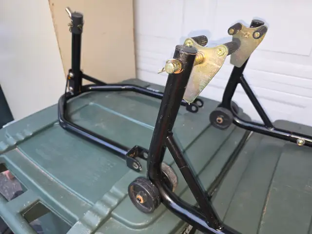 Venom Front Motorcycle Racing Stand W Under The Forks Attachment - Photo 5