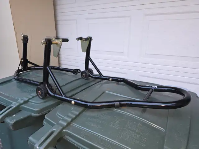Venom Front Motorcycle Racing Stand W Under The Forks Attachment - Photo 6