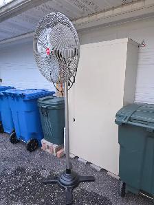 Dayton Electric MFG. Chicago Industrial Grade Machine Shop Fan 2