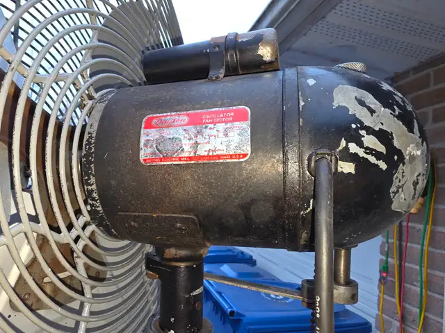 Dayton Electric MFG. Chicago Industrial Grade Machine Shop Fan 2 - Photo 3